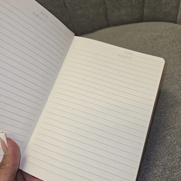 Love Notes Cream Binder with Pink Accent - Picture 7 of 16